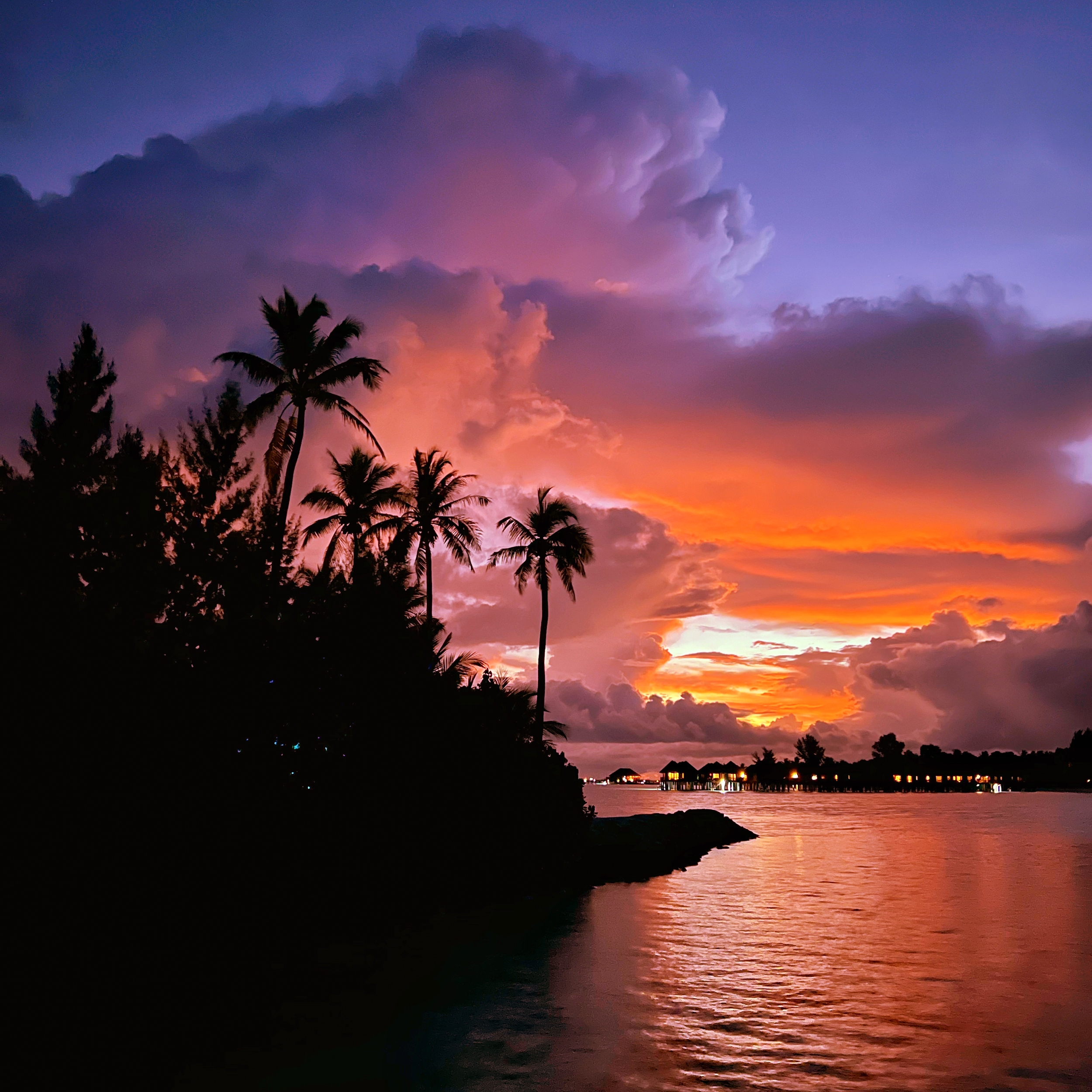 Sonnenuntergang auf unserer Insel